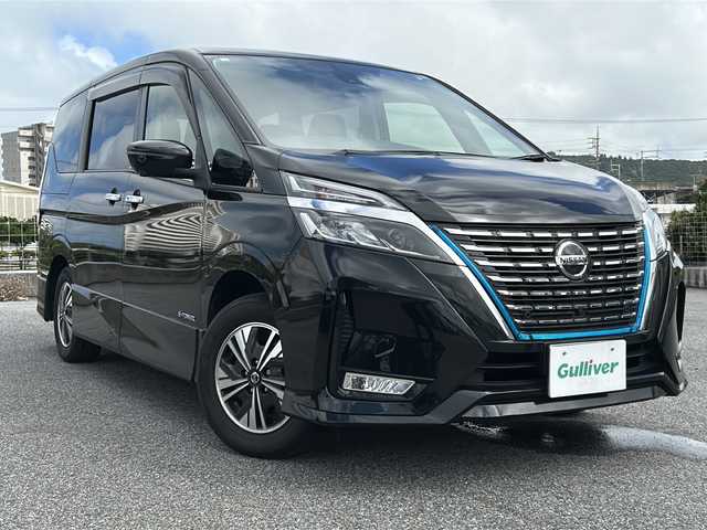 日産 セレナ e－パワー ハイウェイスター V 沖縄県 2020(令2)年 3.3万km ダイヤモンドブラック 県外仕入/禁煙車/純正ナビＡＭ／ＦＭ／ＢＴ/フリップダウンモニター/ワンオーナー/全方位/バックモニター/フルセグＴＶ/両側パワスラ/クルコン/ETC/ドラレコ/パーキングアシスト/純正15インチAW