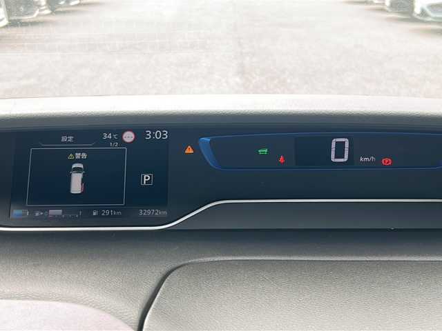 日産 セレナ e－パワー ハイウェイスター V 沖縄県 2020(令2)年 3.3万km ダイヤモンドブラック 県外仕入/禁煙車/純正ナビＡＭ／ＦＭ／ＢＴ/フリップダウンモニター/ワンオーナー/全方位/バックモニター/フルセグＴＶ/両側パワスラ/クルコン/ETC/ドラレコ/パーキングアシスト/純正15インチAW