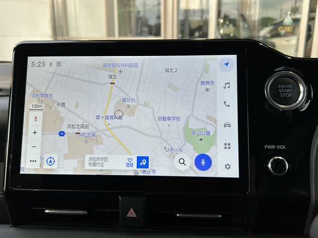 トヨタ ノア S－G 静岡県 2023(令5)年 1.7万km アティチュードブラックマイカ 　純正ディスプレイオーディオ　/・バックカメラ/・TV/・ナビ/・Bluetooth/・交通情報/・Apple CarPlay/・ミラキャスト/　基本情報　/・後席モニター/・ETC２．０/・レーザークルーズコントロール/・前後ドライブレコーダー/・オートライト/・オートハイビーム/・片側パワースライドドア/・レーンキープアシスト/・コーナーセンサー