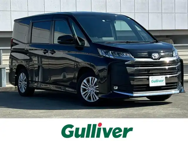 トヨタ ノア S－G 静岡県 2023(令5)年 1.7万km アティチュードブラックマイカ 純正ディスプレイオーディオ/バックカメラ/TV/ナビ/Bluetooth/Apple CarPlay/後席モニター/ETC２．０/レーザークルーズコントロール/前後ドライブレコーダー/オートライト/オートハイビーム/片側電動スライドドア/レーンキープアシスト/コーナーセンサー