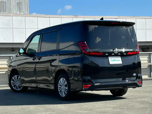 トヨタ ノア S－G 静岡県 2023(令5)年 1.7万km アティチュードブラックマイカ 純正ディスプレイオーディオ/バックカメラ/TV/ナビ/Bluetooth/Apple CarPlay/後席モニター/ETC２．０/レーザークルーズコントロール/前後ドライブレコーダー/オートライト/オートハイビーム/片側電動スライドドア/レーンキープアシスト/コーナーセンサー