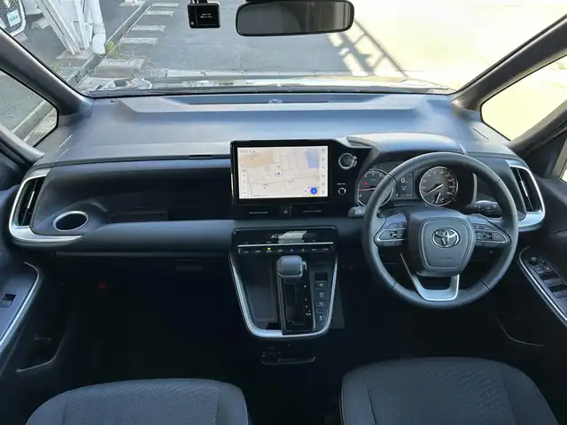 トヨタ ノア S－G 静岡県 2023(令5)年 1.7万km アティチュードブラックマイカ 純正ディスプレイオーディオ/バックカメラ/TV/ナビ/Bluetooth/Apple CarPlay/後席モニター/ETC２．０/レーザークルーズコントロール/前後ドライブレコーダー/オートライト/オートハイビーム/片側電動スライドドア/レーンキープアシスト/コーナーセンサー