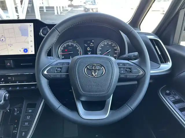 トヨタ ノア S－G 静岡県 2023(令5)年 1.7万km アティチュードブラックマイカ 純正ディスプレイオーディオ/バックカメラ/TV/ナビ/Bluetooth/Apple CarPlay/後席モニター/ETC２．０/レーザークルーズコントロール/前後ドライブレコーダー/オートライト/オートハイビーム/片側電動スライドドア/レーンキープアシスト/コーナーセンサー