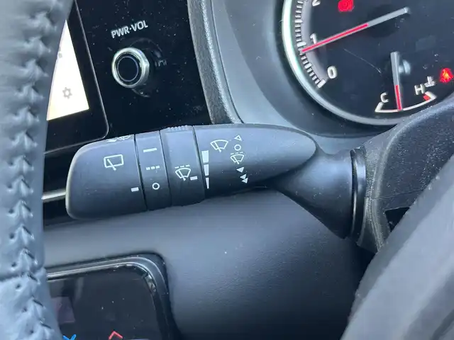 トヨタ ノア S－G 静岡県 2023(令5)年 1.7万km アティチュードブラックマイカ 純正ディスプレイオーディオ/バックカメラ/TV/ナビ/Bluetooth/Apple CarPlay/後席モニター/ETC２．０/レーザークルーズコントロール/前後ドライブレコーダー/オートライト/オートハイビーム/片側電動スライドドア/レーンキープアシスト/コーナーセンサー