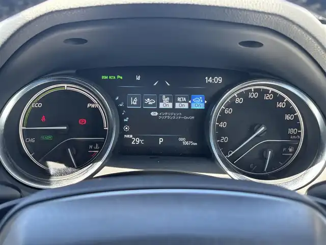 トヨタ カムリ WSレザーパッケージ 大分県 2019(令1)年 1.1万km シルバーマイカM ・純正ナビ(CD.DVD.USB.BT.SD.AUX)/・フルセグテレビ/・バックカメラ/・ヘッドアップディスプレイ/・プリクラッシュセーフティ/・ブラインドスポットモニター/・コーナーセンサー/・ドライブレコーダー/・シートヒーター/・パワーシート/・ステアリングリモコン/・パドルシフト/・オートハイビーム/・オートライト/・ブレーキホールド/・スマートキー/・プッシュスタートボタン