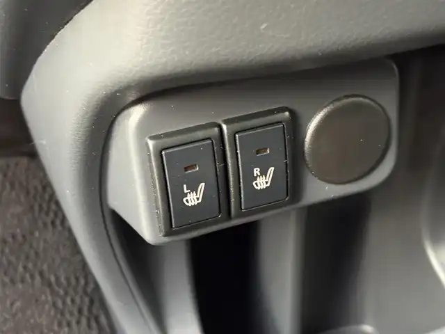 スズキ ハスラー G 大分県 2019(令1)年 2.6万km クールカーキPM ・オーディオ/・デュアルカメラブレーキサポート/・シートヒーター/・レーンアシスト/・ベンチシート/・フルフラットシート/・スマートキー/・プッシュスタートボタン/・アイドリングストップ/・オートエアコン/・フロアマット