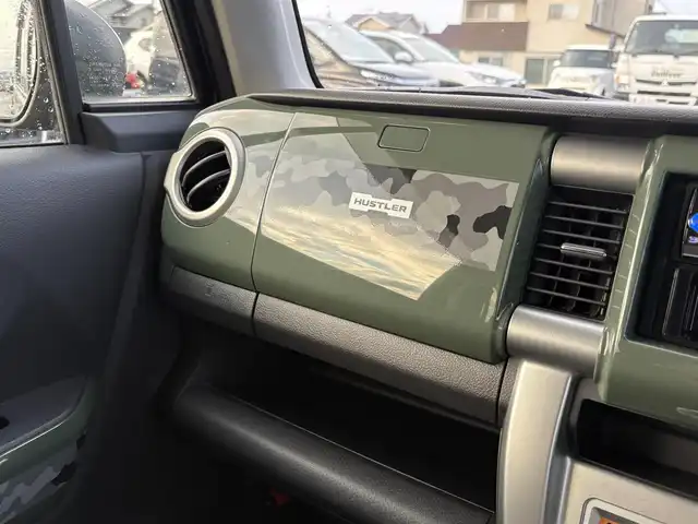 スズキ ハスラー G 大分県 2019(令1)年 2.6万km クールカーキPM ・オーディオ/・デュアルカメラブレーキサポート/・シートヒーター/・レーンアシスト/・ベンチシート/・フルフラットシート/・スマートキー/・プッシュスタートボタン/・アイドリングストップ/・オートエアコン/・フロアマット