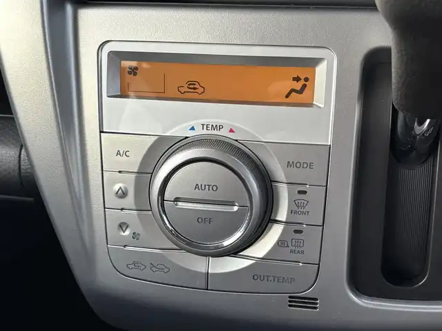 スズキ ハスラー G 大分県 2019(令1)年 2.6万km クールカーキPM ・オーディオ/・デュアルカメラブレーキサポート/・シートヒーター/・レーンアシスト/・ベンチシート/・フルフラットシート/・スマートキー/・プッシュスタートボタン/・アイドリングストップ/・オートエアコン/・フロアマット