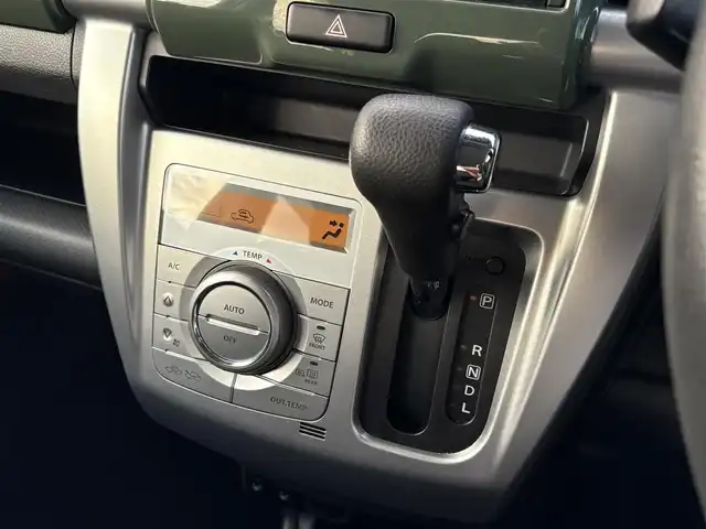 スズキ ハスラー G 大分県 2019(令1)年 2.6万km クールカーキPM ・オーディオ/・デュアルカメラブレーキサポート/・シートヒーター/・レーンアシスト/・ベンチシート/・フルフラットシート/・スマートキー/・プッシュスタートボタン/・アイドリングストップ/・オートエアコン/・フロアマット