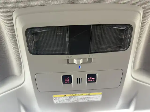 スバル レヴォーグ 1．6GT－S アイサイト 愛知県 2014(平26)年 6.5万km パール SDナビ/・フルセグTV/・AM/FM/・Bluetooth/・DVD/・AUX/アイサイト/クルーズコントロール/パドルシフト/ETC/パワーシート/バックカメラ/ステリングスイッチ/横滑り防止装置/アイドリングストップ/レーンキープアシスト/スマートキー/純正18インチアルミホイール