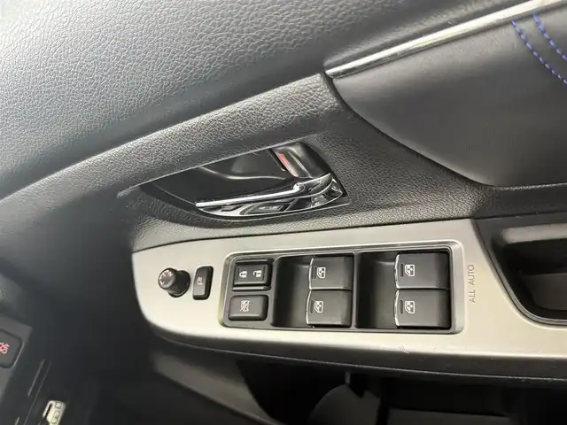 スバル レヴォーグ 1．6GT－S アイサイト 愛知県 2014(平26)年 6.5万km パール SDナビ/・フルセグTV/・AM/FM/・Bluetooth/・DVD/・AUX/アイサイト/クルーズコントロール/パドルシフト/ETC/パワーシート/バックカメラ/ステリングスイッチ/横滑り防止装置/アイドリングストップ/レーンキープアシスト/スマートキー/純正18インチアルミホイール