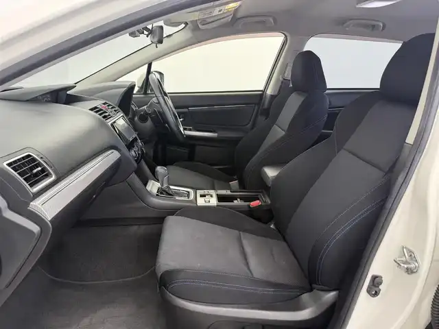 スバル レヴォーグ 1．6GT－S アイサイト 愛知県 2014(平26)年 6.5万km パール SDナビ/・フルセグTV/・AM/FM/・Bluetooth/・DVD/・AUX/アイサイト/クルーズコントロール/パドルシフト/ETC/パワーシート/バックカメラ/ステリングスイッチ/横滑り防止装置/アイドリングストップ/レーンキープアシスト/スマートキー/純正18インチアルミホイール