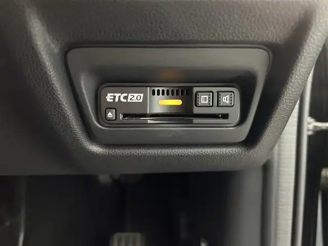 ホンダ ステップワゴン スパーダ クルスピセンシング 鹿児島県 2021(令3)年 1.8万km プレミアムスパークルブラックパール 純正ナビ【ＶＸＵ－２０７ＳＷｉ】　/バックカメラ　/ホンダセンシング　/純正フリップダウンモニター　/革巻きステアリング　/パドルシフト　/ステアリングリモコン　/電動格納ミラー　/サンシェード　/ＥＴＣ　/禁煙車