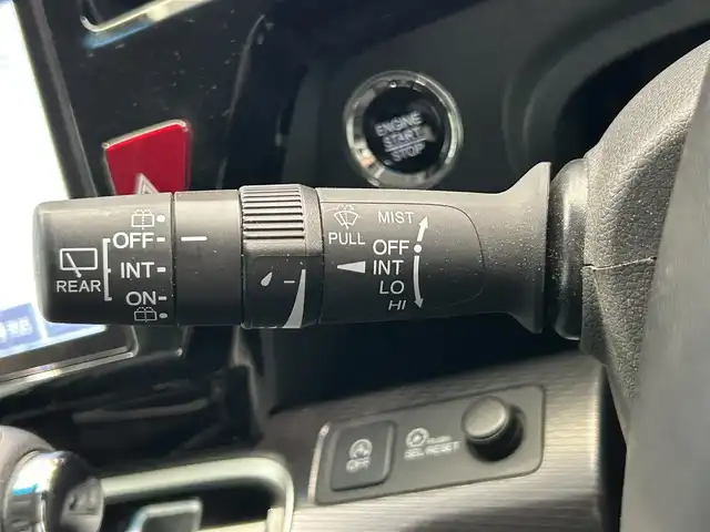 ホンダ ステップワゴン スパーダ クルスピセンシング 鹿児島県 2021(令3)年 1.8万km プレミアムスパークルブラックパール 純正ナビ【ＶＸＵ－２０７ＳＷｉ】　/バックカメラ　/ホンダセンシング　/純正フリップダウンモニター　/革巻きステアリング　/パドルシフト　/ステアリングリモコン　/電動格納ミラー　/サンシェード　/ＥＴＣ　/禁煙車