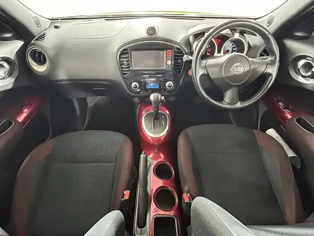 日産 ジューク 15RX タイプV 佐賀県 2013(平25)年 9.2万km メローゴールド 純正ディーラーオプション7インチナビ(MM113D-W)/バックカメラ/ワンセグテレビ/CD/SD/AUX/FM.AM/ETC/電動ミラー/純正フロアマット/純正ドアバイザー/プッシュスタート/スマートキー×2/保証書/取扱説明書