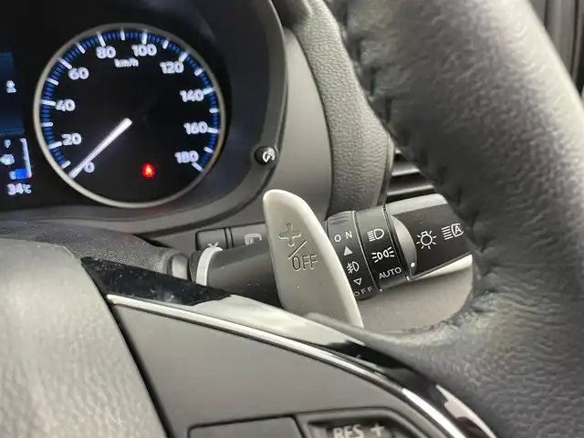 三菱 エクリプス クロス ＰＨＥＶ G 愛知県 2021(令3)年 2.6万km ホワイトダイヤモンド 純正7インチナビ/・Bluetooth/フルセグ/CD/DVD/USB/バックカメラ/e-アシスト(衝突回避支援パッケージ)/・衝突被害軽減ブレーキシステム/・車線逸脱警報システム/・レーダークルーズコントロール/・オートマチックハイビーム/・誤発進抑制機能/・後側方/後退時車両検知警報システム/電動パーキングブレーキ/ブレーキオートホールド/ヘッドアップディスプレイ/運転席パワーシート/前席シートヒーター/ステアリングヒーター/AC1500W電源/LEDヘッドランプ/LEDフォグランプ/パドルシフト/前後ドライブレコーダー
