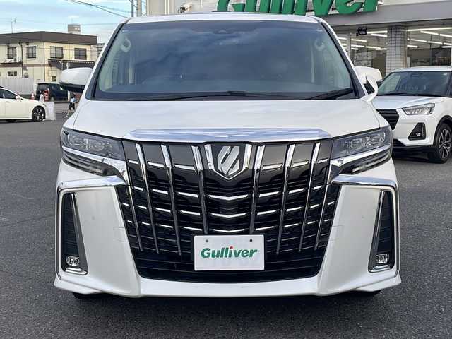トヨタ アルファード S 愛知県 2020(令2)年 8.2万km ホワイトパールクリスタルシャイン /禁煙車//ワンオーナー//サンルーフ//純正18AW//純正ディスプレイオーディオ//BT/Miracast/フルセグ//バックカメラ//両側パワースライドドア//ビルトインETC//前方ドライブレコーダー//オットマン//シートヒーター//エアシート//ACC/LTA/PKSB/PCS/RSA//先行車発進告知//盗難防止装置//横滑り防止装置//LEDオートライト//オートマチックハイビーム//フォグランプ//電子制御パーキングブレーキ//ブレーキホールド//本革巻きステアリング//ステアリングスイッチ//フロアマット//ドアバイザー//新車時保証書//取扱説明書//サマータイヤ付き純正AW積込