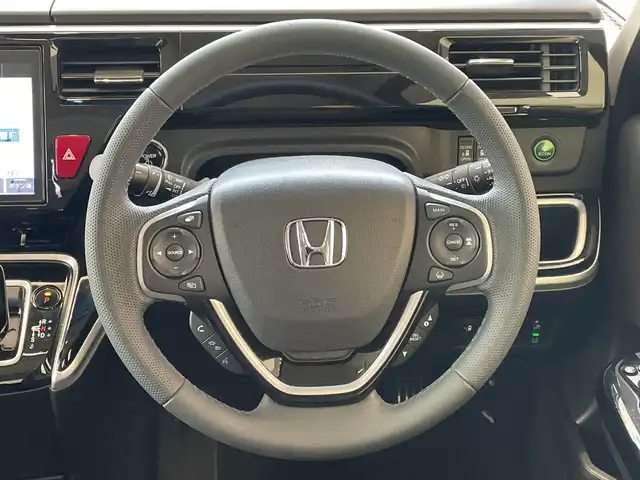 ホンダ ステップワゴン ハイブリッドモデューロX ホンダセンシング 埼玉県 2019(平31)年 4.8万km オブシダンブルーパール ホンダセンシング/フリップダウンモニター/純正SDナビ/　　BT/CD/DVD/フルセグ/マルチビューモニター/両側パワースライドドア/アダプティブクルーズコントロール/LEDオートライト/ハーフレザーシート/シートヒーター/純正16インチアルミホイール/ETC2.0