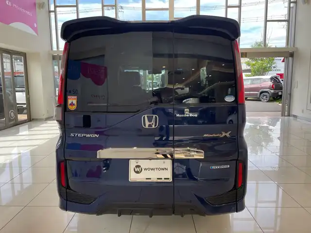 ホンダ ステップワゴン ハイブリッドモデューロX ホンダセンシング 埼玉県 2019(平31)年 4.8万km オブシダンブルーパール ホンダセンシング/フリップダウンモニター/純正SDナビ/　　BT/CD/DVD/フルセグ/マルチビューモニター/両側パワースライドドア/アダプティブクルーズコントロール/LEDオートライト/ハーフレザーシート/シートヒーター/純正16インチアルミホイール/ETC2.0