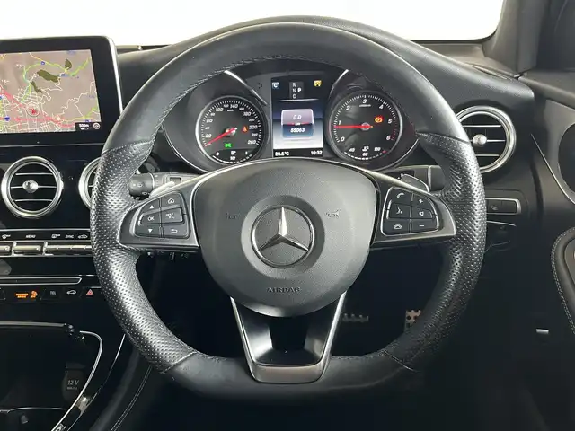 メルセデス・ベンツ ＧＬＣ２２０ d 4マチックスポーツ 山形県 2019(平31)年 5.5万km オブシディアンブラック 純正ナビ/360°カメラ/フルセグTV/レーダーセーフティパッケージ/レーンキープアシスト/ブラインドスポットモニター/アクティブステアリングアシスト/ルーフレール/電動リアゲート/キーレスゴー/ヘッドアップディスプレイ/ハーフレザーシート/シートヒーター/パワーシート