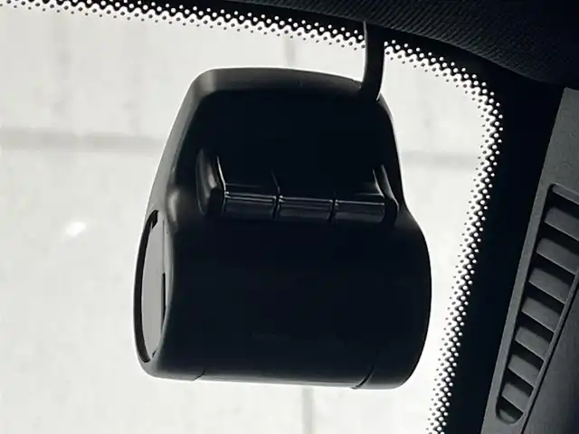 メルセデス・ベンツ ＧＬＣ２２０ d 4マチックスポーツ 山形県 2019(平31)年 5.5万km オブシディアンブラック 純正ナビ/360°カメラ/フルセグTV/レーダーセーフティパッケージ/レーンキープアシスト/ブラインドスポットモニター/アクティブステアリングアシスト/ルーフレール/電動リアゲート/キーレスゴー/ヘッドアップディスプレイ/ハーフレザーシート/シートヒーター/パワーシート