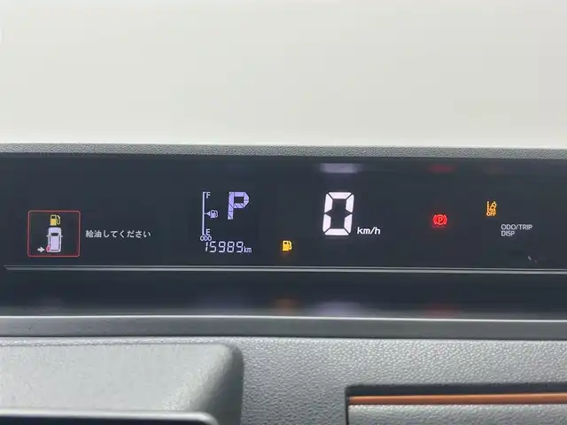 ダイハツ タント ファンクロス 埼玉県 2023(令5)年 1.6万km クロムグレーメタリック 純正ディスプレイオーディオ　フルセグＴＶ　Ｂｌｕｅｔｏｏｔｈ　ＨＤＭＩ　バックカメラ　両側パワースライドドア ウェルカムオープン機能 シートヒーター　ルーフレール　コーナーセンサー　ＬＥＤヘッドライト