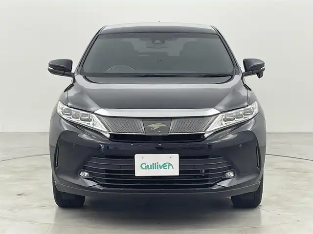 トヨタ ハリアー プレミアム 福岡県 2019(令1)年 1.7万km スパークリングブラックパールクリスタルシャイン アルパイン９型ナビ　/バックカメラ　/レーダークルコン　/コーナーセンサー　/衝突被害軽減ブレーキ　/レーンキープ　/オートマチックハイビーム　/アイドリングストップ　/ＭＴモード付き　/パワーバックドア　/ハーフレザーシート　/パワーシート