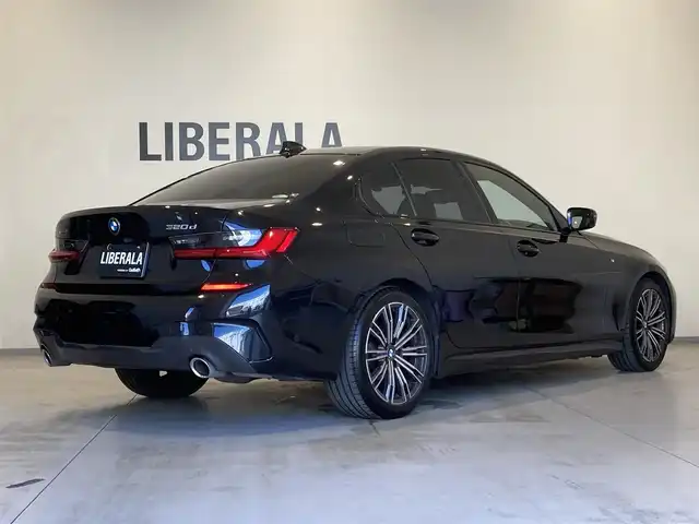 ＢＭＷ ３２０ｄ xDrive Mスポーツ 熊本県 2020(令2)年 5万km サファイアブラックP ハーフレザーシート/前席パワーシート/シートヒーター/ETC2.0/ワイヤレス充電/注意喚起アシスト/インテリジェントセーフティ/PDC自動起動/アクティブPDC緊急ブレーキ/パーキングアシスト/パワーバックドア/Aクルーズコントロール/前後ドライブレコーダー/フルセグTV/LEDヘッドライト/LEDフォグライト