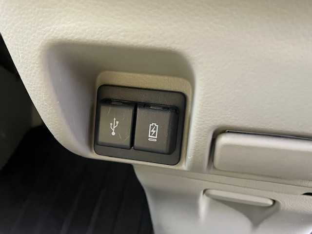 スズキ エブリィ ワゴン PZターボ スペシャル ハイルーフ 愛知県 2022(令4)年 2.5万km パールホワイト 衝突軽減ブレーキ　/レーンキープアシスト　/ディスプレイオーディオ　/バックカメラ　/ＥＴＣ　/両側電動スライドドア　/オートステップ　/クリアランスソナー　/プッシュスタート　/スマートキー