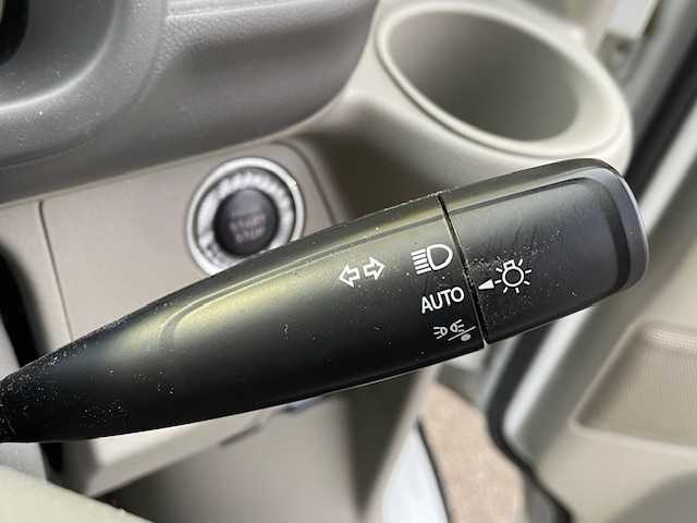 スズキ エブリィ ワゴン PZターボ スペシャル ハイルーフ 愛知県 2022(令4)年 2.5万km パールホワイト 衝突軽減ブレーキ　/レーンキープアシスト　/ディスプレイオーディオ　/バックカメラ　/ＥＴＣ　/両側電動スライドドア　/オートステップ　/クリアランスソナー　/プッシュスタート　/スマートキー