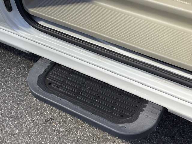 スズキ エブリィ ワゴン PZターボ スペシャル ハイルーフ 愛知県 2022(令4)年 2.5万km パールホワイト 衝突軽減ブレーキ　/レーンキープアシスト　/ディスプレイオーディオ　/バックカメラ　/ＥＴＣ　/両側電動スライドドア　/オートステップ　/クリアランスソナー　/プッシュスタート　/スマートキー