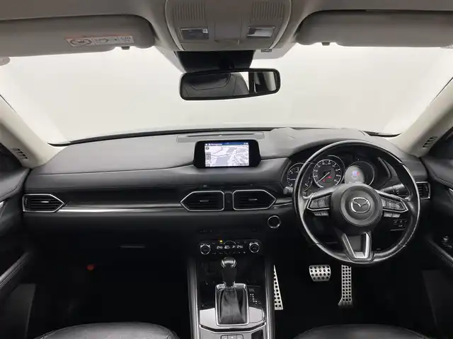 マツダ ＣＸ－５ XD Lパッケージ 岡山県 2017(平29)年 9万km ジェットブラックマイカ 純正メモリナビゲーション		/【フルセグ/Bluetooth/DVD】		/バックカメラ		/純正19inアルミホイール+サマータイヤ：装着		/レーダークルーズコントロール		/ビルトインETC		/LEDヘッドライト（AUTO機能付き）		/シートヒーター	/ステアリングヒーター/パワーバックドア/パワーシート	/横滑り防止機能		/衝突軽減システム		/車線逸脱防止システム				/スマートキー		/ステアリングスイッチ		/プッシュスタート		/コーナーセンサー		/フロアマット