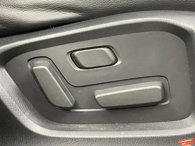 マツダ ＣＸ－５ XD Lパッケージ 岡山県 2017(平29)年 9万km ジェットブラックマイカ 純正メモリナビゲーション		/【フルセグ/Bluetooth/DVD】		/バックカメラ		/純正19inアルミホイール+サマータイヤ：装着		/レーダークルーズコントロール		/ビルトインETC		/LEDヘッドライト（AUTO機能付き）		/シートヒーター	/ステアリングヒーター/パワーバックドア/パワーシート	/横滑り防止機能		/衝突軽減システム		/車線逸脱防止システム				/スマートキー		/ステアリングスイッチ		/プッシュスタート		/コーナーセンサー		/フロアマット
