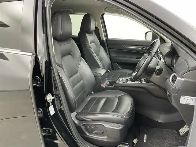 マツダ ＣＸ－５ XD Lパッケージ 岡山県 2017(平29)年 9万km ジェットブラックマイカ 純正メモリナビゲーション		/【フルセグ/Bluetooth/DVD】		/バックカメラ		/純正19inアルミホイール+サマータイヤ：装着		/レーダークルーズコントロール		/ビルトインETC		/LEDヘッドライト（AUTO機能付き）		/シートヒーター	/ステアリングヒーター/パワーバックドア/パワーシート	/横滑り防止機能		/衝突軽減システム		/車線逸脱防止システム				/スマートキー		/ステアリングスイッチ		/プッシュスタート		/コーナーセンサー		/フロアマット