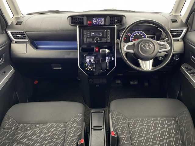トヨタ ルーミー カスタムG S 栃木県 2017(平29)年 6.7万km ブライトシルバーM オーディオ/（FM/AM/CD/AUX/USB）/ドライブレコーダー/両側パワースライドドア/プリクラッシュブレーキ/クルーズコントロール/横滑り防止/アイドリングストップ/電動格納ミラー/マルチインフォメーションディスプレイ/ステアリングスイッチ/プッシュスタート/スマートキー/スペアキー１本/取扱説明書/新車時保証書