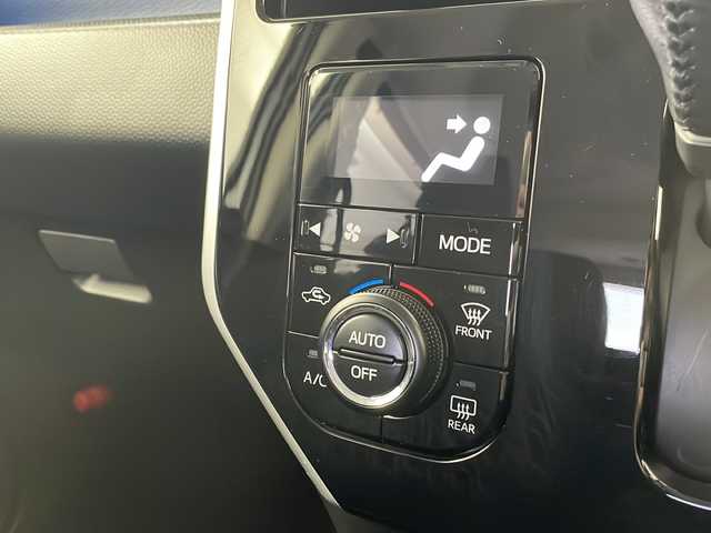 トヨタ ルーミー カスタムG S 栃木県 2017(平29)年 6.7万km ブライトシルバーM オーディオ/（FM/AM/CD/AUX/USB）/ドライブレコーダー/両側パワースライドドア/プリクラッシュブレーキ/クルーズコントロール/横滑り防止/アイドリングストップ/電動格納ミラー/マルチインフォメーションディスプレイ/ステアリングスイッチ/プッシュスタート/スマートキー/スペアキー１本/取扱説明書/新車時保証書