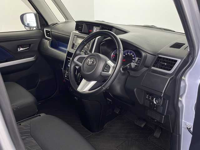 トヨタ ルーミー カスタムG S 栃木県 2017(平29)年 6.7万km ブライトシルバーM オーディオ/（FM/AM/CD/AUX/USB）/ドライブレコーダー/両側パワースライドドア/プリクラッシュブレーキ/クルーズコントロール/横滑り防止/アイドリングストップ/電動格納ミラー/マルチインフォメーションディスプレイ/ステアリングスイッチ/プッシュスタート/スマートキー/スペアキー１本/取扱説明書/新車時保証書