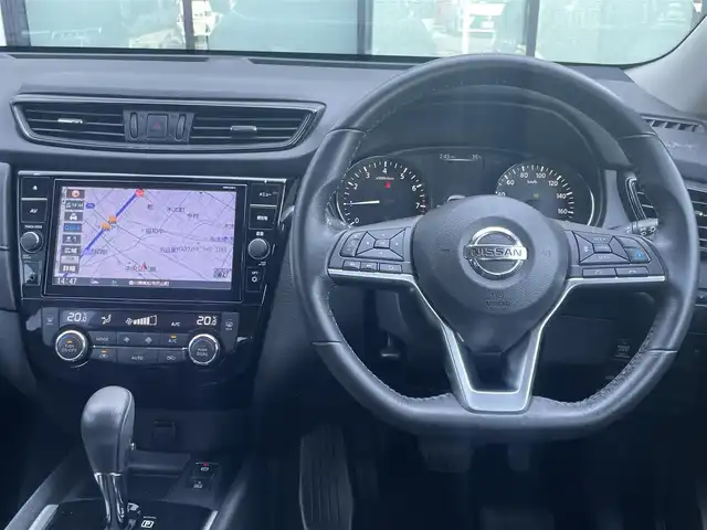 日産 エクストレイル ハイブリッド 20Xi 香川県 2019(令1)年 4.5万km ダイヤモンドブラック プロパイロット/エマージェンシーブレーキ/純正9インチナビ/アラウンドビューモニター/バックカメラ/革巻きステアリング/ステアリングリモコン/カプロンシート/パワーバックドア/LEDライト/フォグライト/デュアルオートエアコン/スマートキー/プッシュスタート/電子パーキング/オートホールド/スペアキー