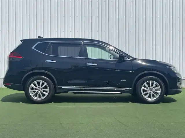日産 エクストレイル ハイブリッド 20Xi 香川県 2019(令1)年 4.5万km ダイヤモンドブラック プロパイロット/エマージェンシーブレーキ/純正9インチナビ/アラウンドビューモニター/バックカメラ/革巻きステアリング/ステアリングリモコン/カプロンシート/パワーバックドア/LEDライト/フォグライト/デュアルオートエアコン/スマートキー/プッシュスタート/電子パーキング/オートホールド/スペアキー