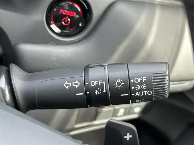 ホンダ ヴェゼル ハイブリッド 長崎県 2021(令3)年 3.9万km ベージュ 純正ナビ/Bluetooth/AM・FM/フルセグテレビ/USB/アダプティブクルーズコントロール/ドラレコ/パワーバックドア/LEDヘッドライト/ホンダセンシング/置くだけ充電/コーナーセンサー/ステアリングヒーター/シートヒーター/衝突被害軽減システム/ETC