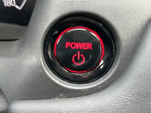 ホンダ ヴェゼル ハイブリッド 長崎県 2021(令3)年 3.9万km ベージュ 純正ナビ/Bluetooth/AM・FM/フルセグテレビ/USB/アダプティブクルーズコントロール/ドラレコ/パワーバックドア/LEDヘッドライト/ホンダセンシング/置くだけ充電/コーナーセンサー/ステアリングヒーター/シートヒーター/衝突被害軽減システム/ETC