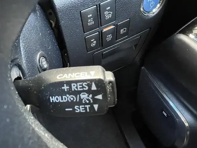 トヨタ ヴェルファイア ハイブリット エグゼクティブ ラウンジ Z 千葉県 2018(平30)年 4.5万km ホワイトパールクリスタルシャイン 4WD/純正ナビ/フルセグＴＶ/全方位カメラ/サンルーフ/ＪＢＬサウンド/両側パワースライドドア/クルーズコントロール/オットマン/パワーバックドア/前席シートヒーター/前席エアシート/前席パワーシート/ステアリングヒーター/衝突被害軽減ブレーキ/レーンキープアシスト/ＢＳＭ