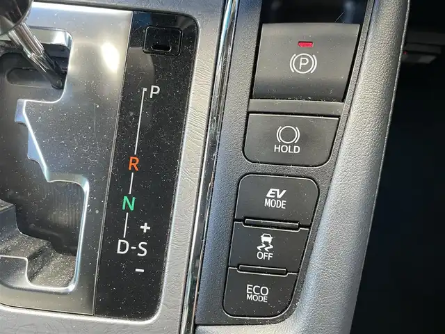 トヨタ ヴェルファイア ハイブリット エグゼクティブ ラウンジ Z 千葉県 2018(平30)年 4.5万km ホワイトパールクリスタルシャイン 4WD/純正ナビ/フルセグＴＶ/全方位カメラ/サンルーフ/ＪＢＬサウンド/両側パワースライドドア/クルーズコントロール/オットマン/パワーバックドア/前席シートヒーター/前席エアシート/前席パワーシート/ステアリングヒーター/衝突被害軽減ブレーキ/レーンキープアシスト/ＢＳＭ