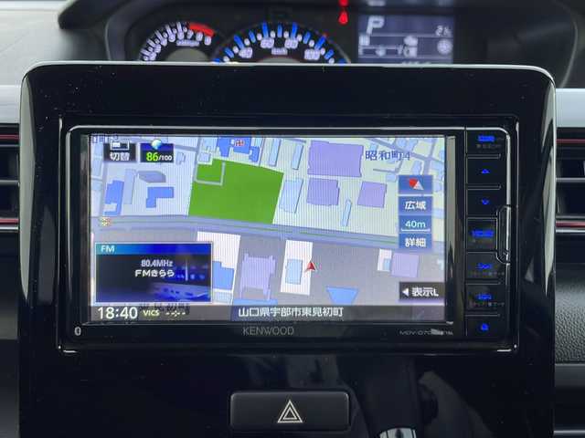 スズキ ワゴンＲ スティングレー HYBRID X 山口県 2019(令1)年 3.4万km ブルーイッシュブラックパール3 社外SDナビ/【KENWOOD：MDV-D708BTW】/・Bluetoothオーディオ/・ハンズフリー通話/・CD/DVD再生/・フルセグＴＶ/・AM/FMラジオ/・SDカード音楽録音/・SDカード再生/・USBデータ通信(ケーブル欠)/エネチャージ/エコクール/フルオートAC/バックカメラ/前後ドライブレコーダー/ETC/革巻チルトステアリング/ステアリングリモコン/アイドリングSTOP/リアコーナーセンサー/運転席シートヒーター/純正LEDヘッドライト/オートライト/フォグランプ/バニティミラー/衝突軽減ブレーキ/レーンキープアシスト/ヘッドアップディスプレイ/トラクションコントロール/電動格納ドアミラー/LEDミラーウィンカー/UVカットプライバシーガラス/リアシート分割スライド/後席ダイブダウンシート/後席ISOFIXシート/後席アンブレラホルダー/助手席シートアンダートレイ/純正14インチAW/スマートキー/プッシュスタート/イモビライザー/取扱説明書/メンテナンスノート/スペアキー