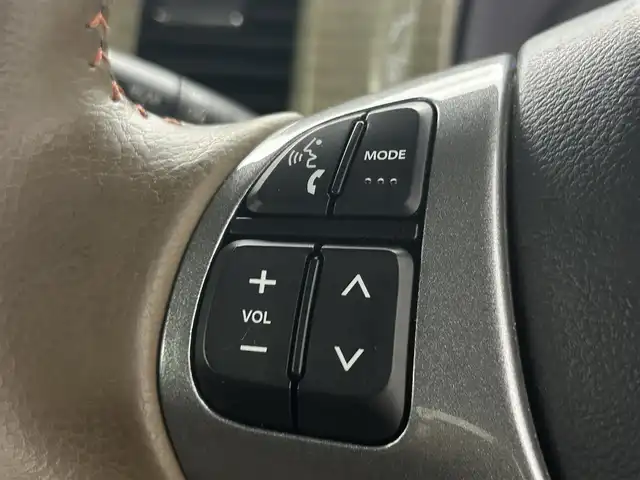 スズキ ハスラー ワンダラー 埼玉県 2019(令1)年 3.1万km ピュアホワイトパール/ウッディブラウン2トーンルーフ ナビ　フルセグ　CD DVD BT　Bカメラ　デュアルブレーキサポート　ETC　前後ドラレコ　シートヒーター　ハーフレザーシート　アイドリングストップ　LEDオートライト　フォグランプ　スペアキー