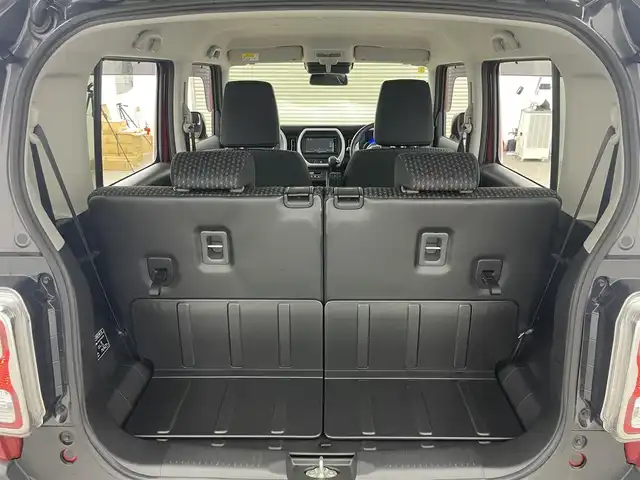 スズキ ハスラー HYBRID X 岡山県 2022(令4)年 1.4万km フェニックスレッドパール/ガンメタリック2トーンルーフ 社外ナビ/【ナビ/フルセグ/Bluetooth/DVD】	/バックカメラ/追従型クルーズコントロール	/オートハイビーム	/LEDヘッドライト（AUTO機能付き）	/前席シートヒーター	/衝突軽減ブレーキシステム	/車線逸脱防止システム	/横滑り防止装置/踏み間違い防止	/純正15インチアルミ	/コーナーセンサー（後）	/純正フロアマット	/ステアリングスイッチ	/チルトステアリング/シートリフター/シートバックテーブル/ウィンカーミラー/ドアバイザー/ISOFIX/プッシュスタート	/新車保証書/取扱説明書/スペアキー×１