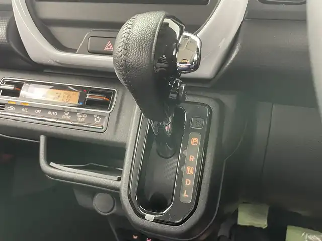 スズキ ハスラー HYBRID X 岡山県 2022(令4)年 1.4万km フェニックスレッドパール/ガンメタリック2トーンルーフ 社外ナビ/【ナビ/フルセグ/Bluetooth/DVD】	/バックカメラ/追従型クルーズコントロール	/オートハイビーム	/LEDヘッドライト（AUTO機能付き）	/前席シートヒーター	/衝突軽減ブレーキシステム	/車線逸脱防止システム	/横滑り防止装置/踏み間違い防止	/純正15インチアルミ	/コーナーセンサー（後）	/純正フロアマット	/ステアリングスイッチ	/チルトステアリング/シートリフター/シートバックテーブル/ウィンカーミラー/ドアバイザー/ISOFIX/プッシュスタート	/新車保証書/取扱説明書/スペアキー×１