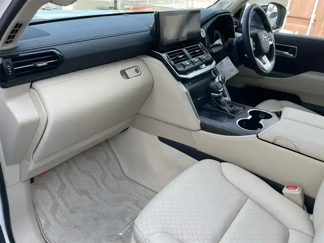 トヨタ ランドクルーザー ZX 岩手県 2024(令6)年 0.2万km プレシャスホワイトパール ＪＢＬサウンド　/モデリスタＦスポイラー　/レーダークルーズコントロール　/サンルーフ　/パノラミックビューモニター　/バックカメラ/前・後席シートヒーター＆エアシート　/ＥＴＣ２．０　/純正ナビ　ＢＴ／ＣＤ／ＤＶＤ／フルセグ/シートメモリー/ステアリングヒーター/電動リアゲート/レザーシート