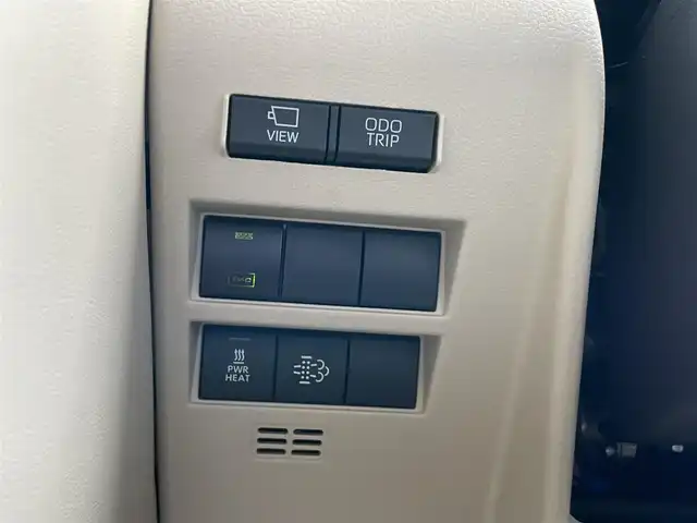 トヨタ ランドクルーザー ZX 岩手県 2024(令6)年 0.2万km プレシャスホワイトパール ＪＢＬサウンド　/モデリスタＦスポイラー　/レーダークルーズコントロール　/サンルーフ　/パノラミックビューモニター　/バックカメラ/前・後席シートヒーター＆エアシート　/ＥＴＣ２．０　/純正ナビ　ＢＴ／ＣＤ／ＤＶＤ／フルセグ/シートメモリー/ステアリングヒーター/電動リアゲート/レザーシート