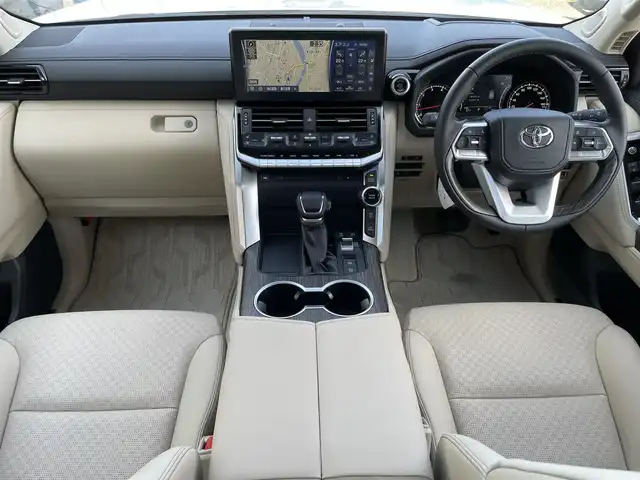 トヨタ ランドクルーザー ZX 岩手県 2024(令6)年 0.2万km プレシャスホワイトパール ＪＢＬサウンド　/モデリスタＦスポイラー　/レーダークルーズコントロール　/サンルーフ　/パノラミックビューモニター　/バックカメラ/前・後席シートヒーター＆エアシート　/ＥＴＣ２．０　/純正ナビ　ＢＴ／ＣＤ／ＤＶＤ／フルセグ/シートメモリー/ステアリングヒーター/電動リアゲート/レザーシート